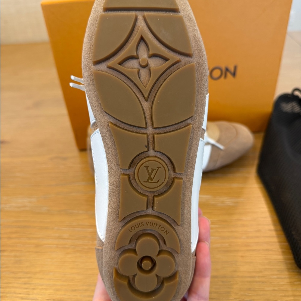 THRIFTEDLouis Vuitton Men's Tan and White Sneakers - Picture 6 of 7